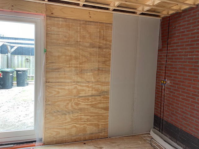 Plafond uitrachelen voor aanbouw